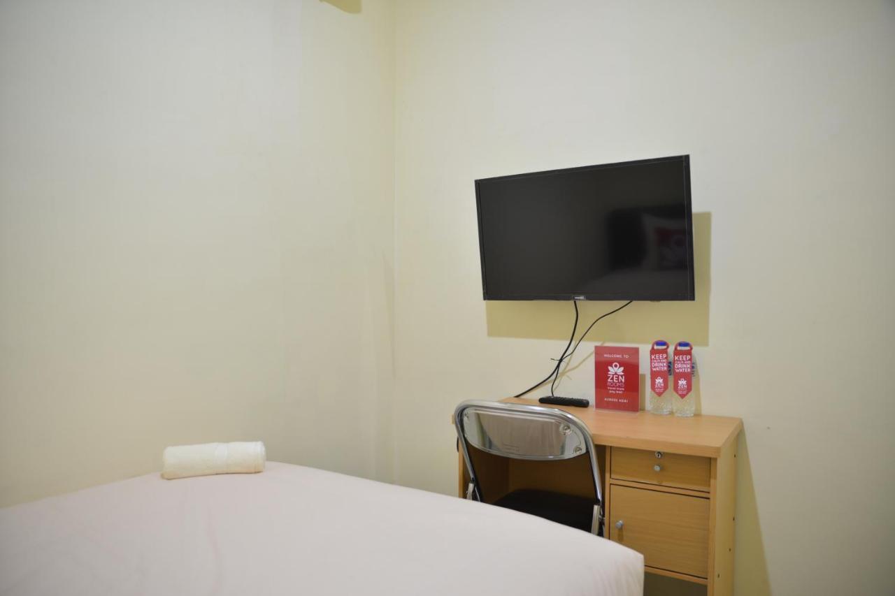 Zen Rooms Near Itc Roxy Mas Jakarta Exterior foto
